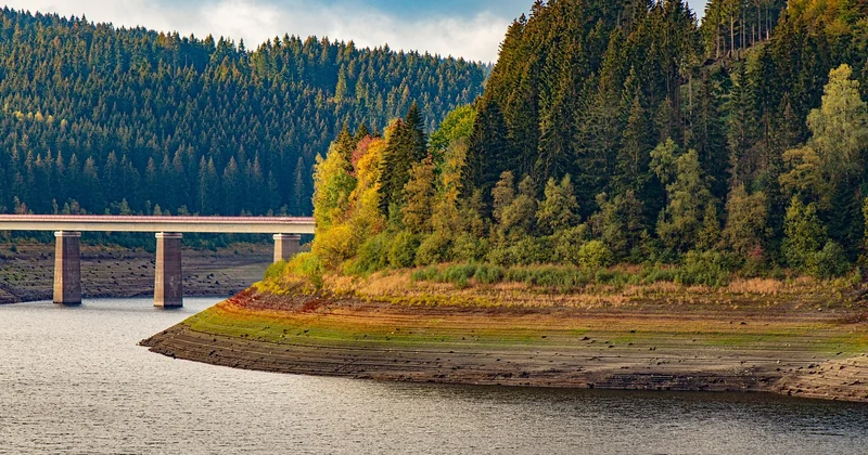 Le barrage de Bort : l'incontournable qu'on oublie